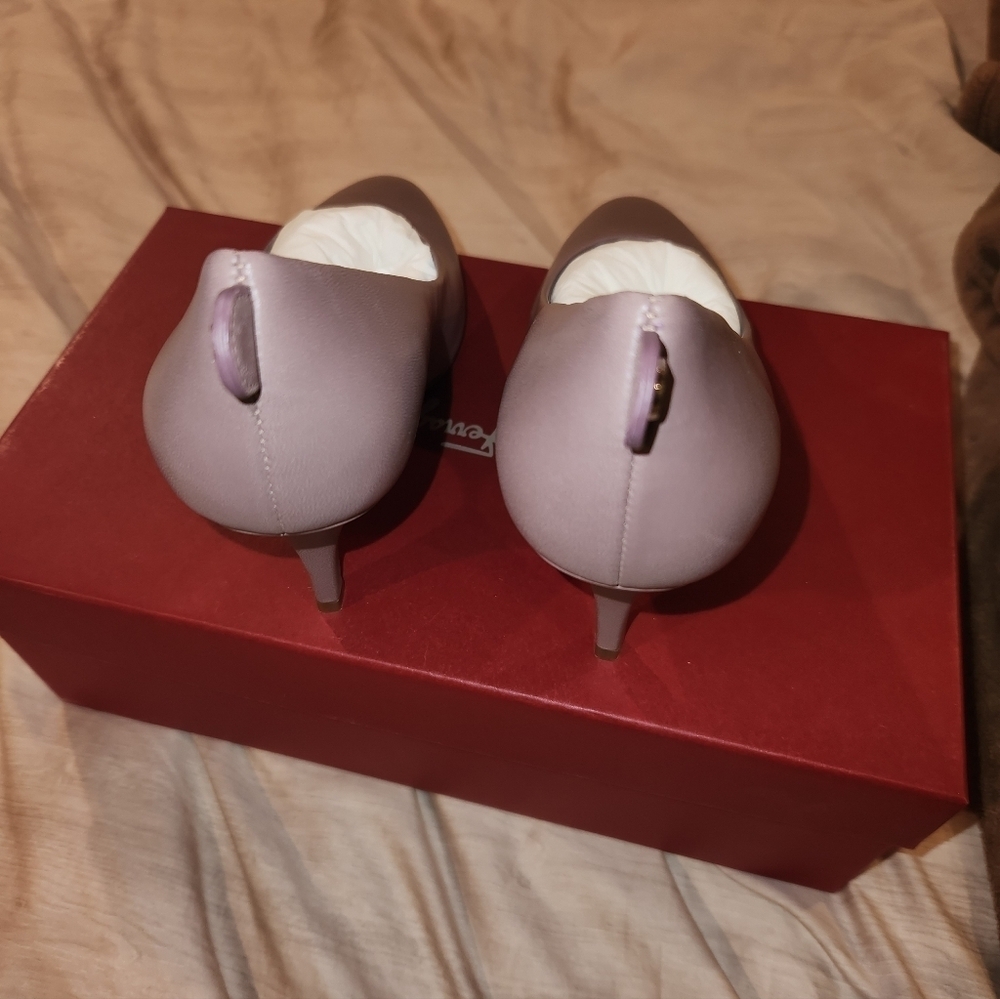 NWB Ferragamo Heels - Picture 12 of 12